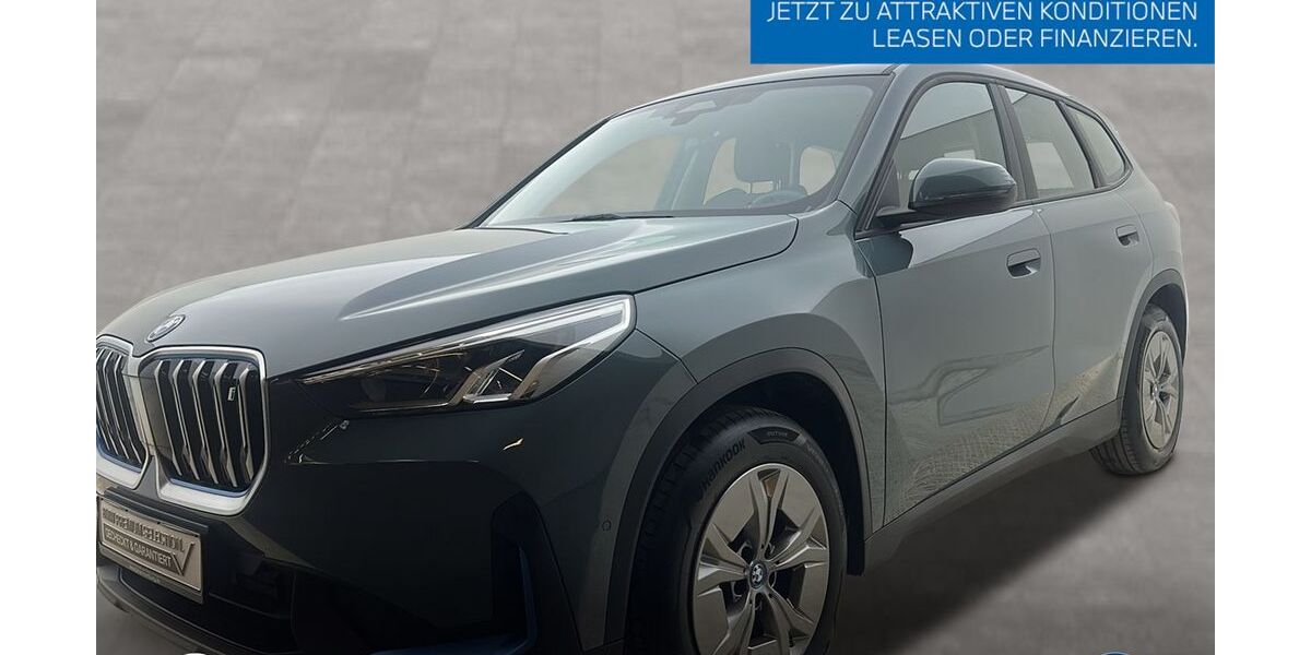 BMW iX1 37.947 km 35.964 &euro; Barsbüttel bei Hamburg 22885