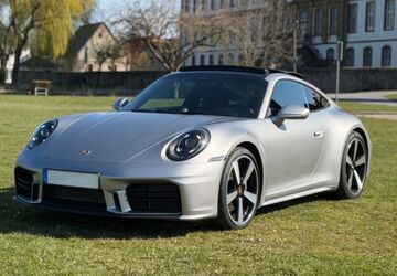 Porsche 992 17.500 km 129.900 &euro; Hamburg 22301