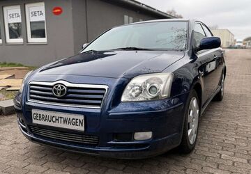 Toyota Avensis 136.000 km 4.799 &euro; Pinneberg 25421