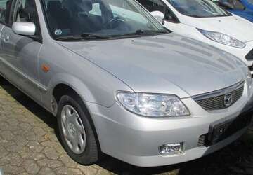 Mazda 323 68.994 km 2.290 &euro; Hamburg 22045