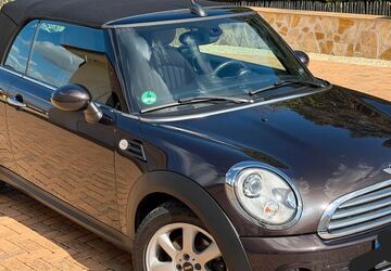 Mini Cooper Cabrio 112.800 km 9.100 &euro; Hamburg 20259