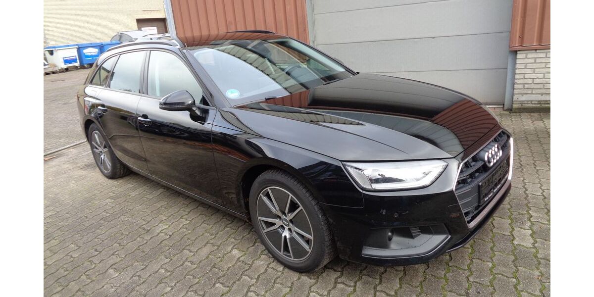 Audi A4 168.430 km 17.990 &euro; Hamburg 22399