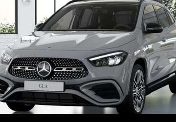 Mercedes-Benz GLA 200 9.900 km 45.500 &euro; Hamburg 22453