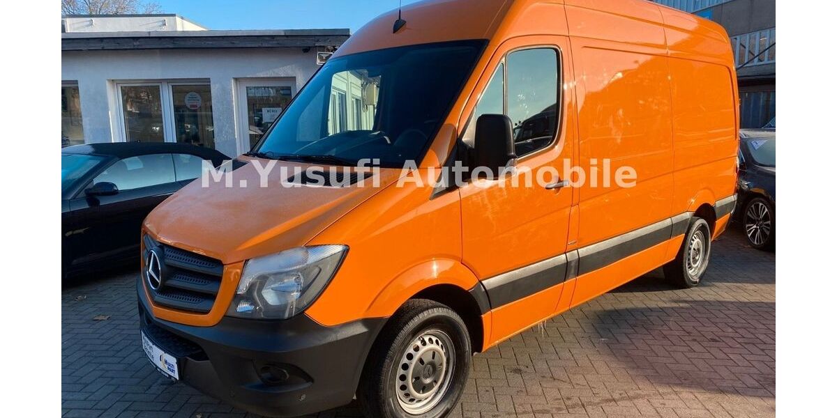 Mercedes-Benz Sprinter 132.609 km 15.990 &euro; Hamburg 22047
