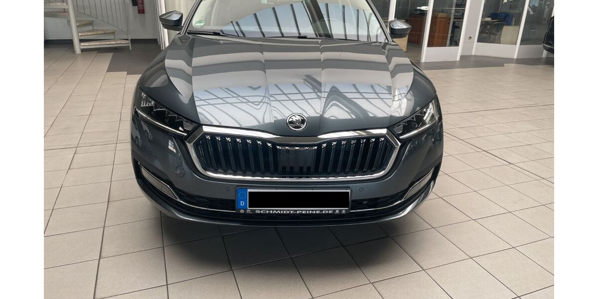Skoda Octavia 69.772 km 17.500 &euro; Hamburg 22149