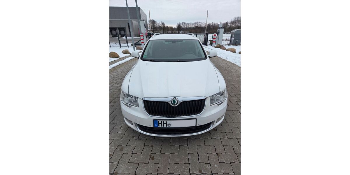 Skoda Superb 184.000 km 8.500 &euro; Hamburg 22149