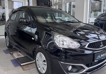 Mitsubishi Space Star 28.052 km 9.390 &euro; Hamburg 22761