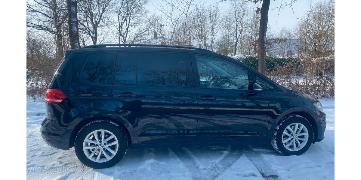 VW Touran 83.000 km 20.500 &euro; Henstedt-Ulzburg 24558