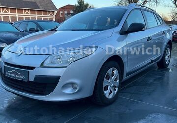 Renault Megane 230.121 km 3.990 &euro; Winsen Luhe 21423