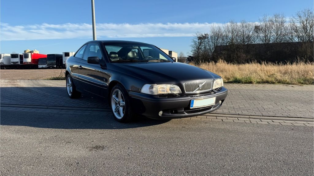 Volvo C70 211.000 km 8.099 &euro; Hollenstedt 21279