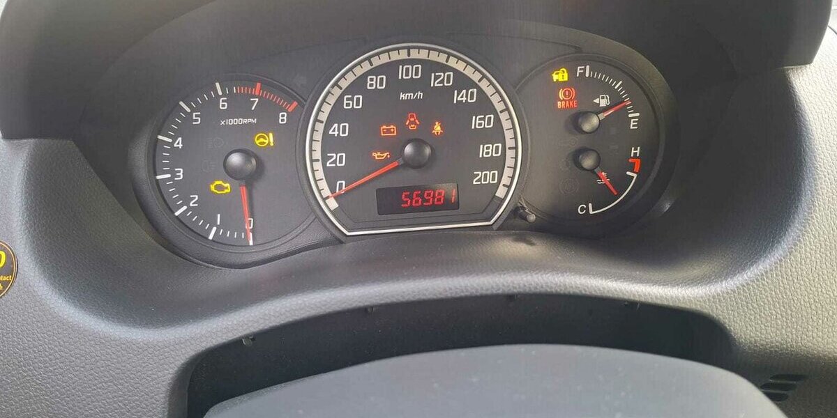 Suzuki Swift Classic, fast wie ein Ur-Mini in modern... 57.000 km 4.999 &euro; Hamburg 22339