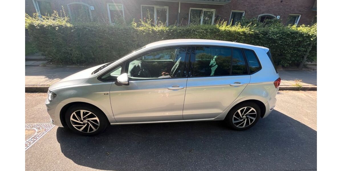 VW Golf Sportsvan 58.500 km 18.500 &euro; Hamburg 22415