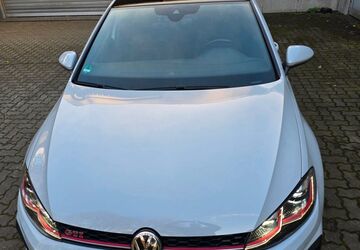 VW Golf 88.000 km 22.999 &euro; Hamburg 22041
