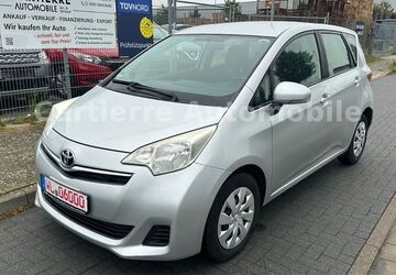 Toyota Verso-S 169.231 km 4.299 &euro; Winsen (Luhe) 21423
