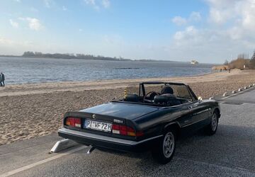 Alfa Romeo Spider 212.000 km 16.900 &euro; Wedel 22880