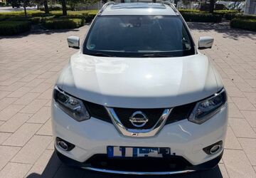 Nissan X-Trail 51.600 km 16.000 &euro; Hamburg 22083