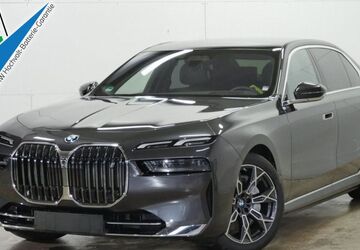 BMW i7 4.205 km 89.950 &euro; Hamburg 21073