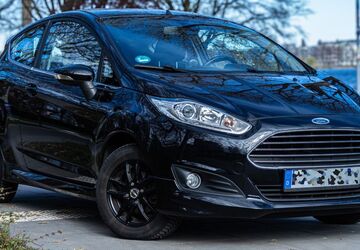 Ford Fiesta 96.700 km 5.300 &euro; Hamburg 22085