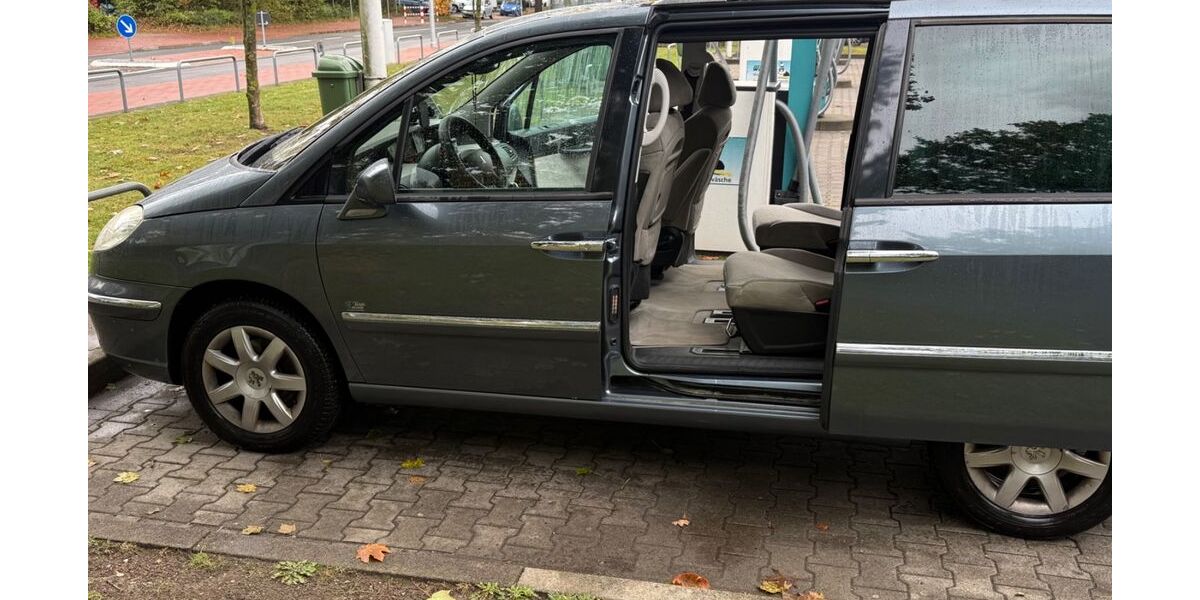 Peugeot 807 230.000 km 5.500 &euro; Hamburg 21031