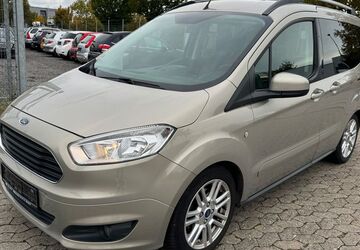 Ford Tourneo Courier 98.000 km 6.999 &euro; Buxtehude 21614