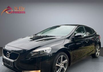 Volvo V40 129.220 km 11.950 &euro; Hamburg - 1 Min. vom Hamburg Airport 22415