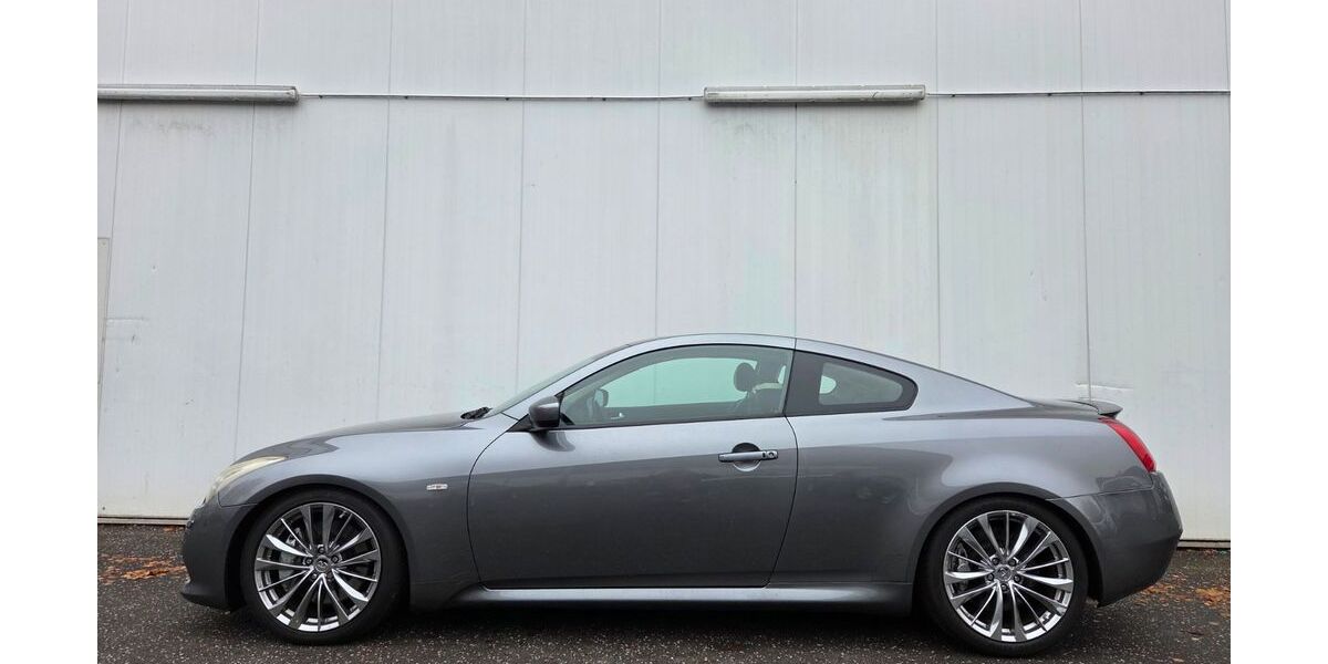 INFINITI G37 208.000 km 12.900 &euro; Hamburg 22419