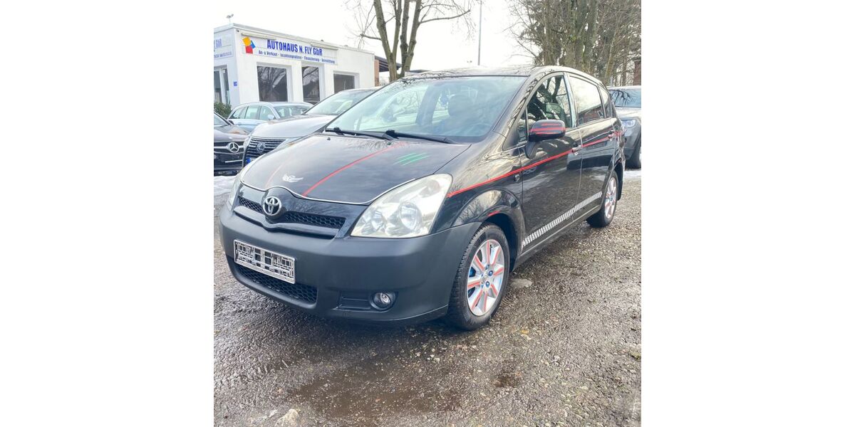 Toyota Corolla Verso 116.845 km 5.490 &euro; Hamburg - 1 Min. vom Hamburg Airport 22415