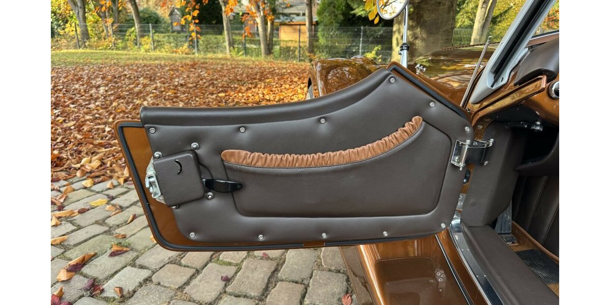 Morgan Plus 8 4.8 AERO8 GOLDFINGER 007 TYP A12/A19 9.999 km 139.999 &euro; Hamburg 22339