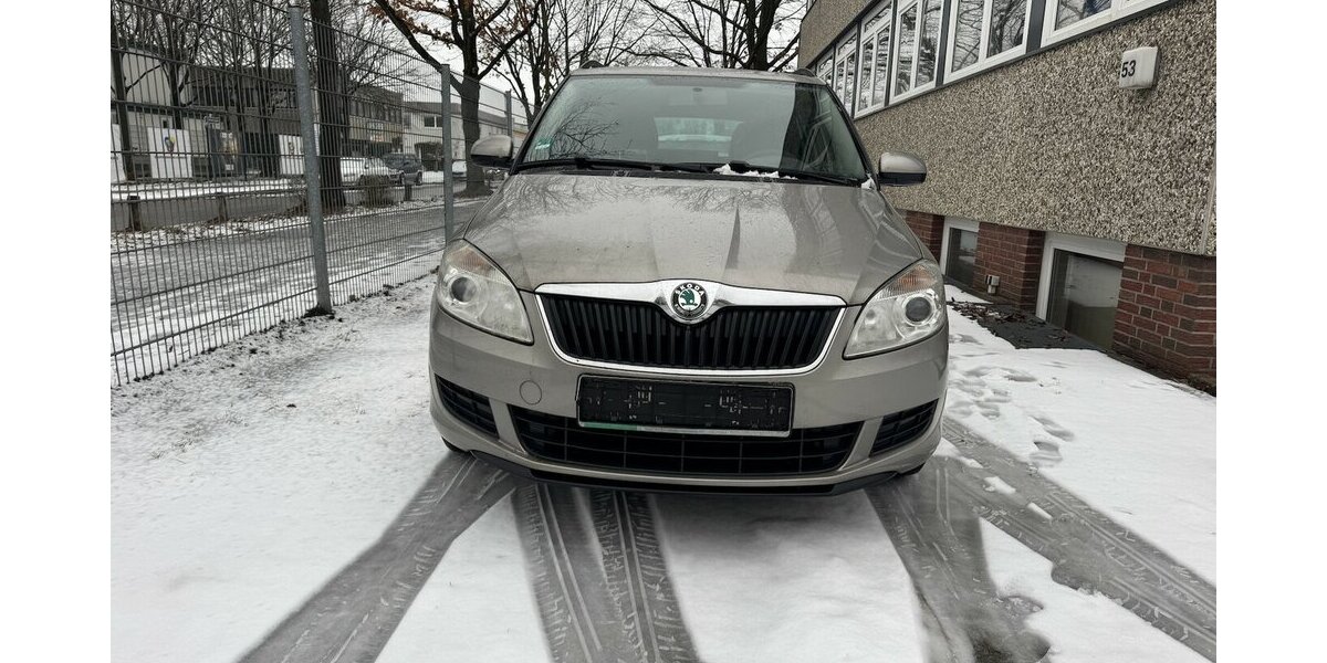 Skoda Fabia Ambiente Family TÜV bis 8/26 188.000 km 1.699 &euro; Hamburg 22339