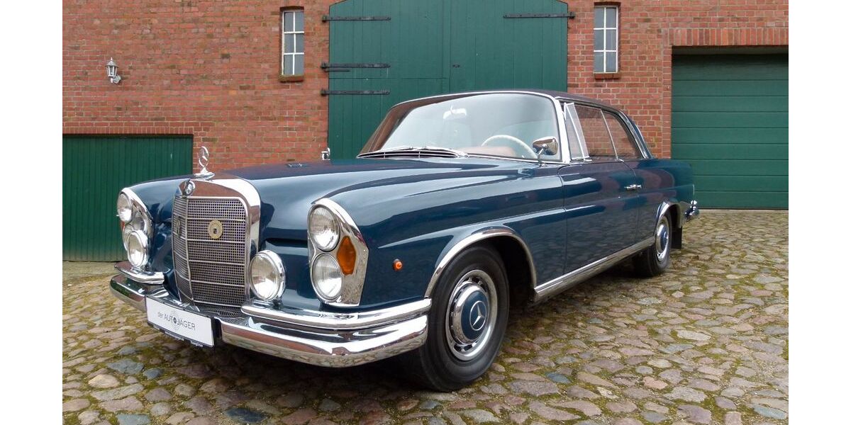 Mercedes-Benz 220 161.832 km 36.500 &euro; Hamburg 22047