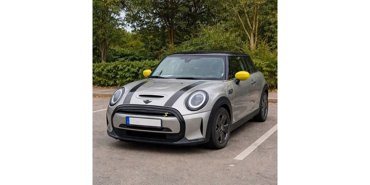 Mini Cooper SE 33.800 km 19.099 &euro; Hamburg 22525