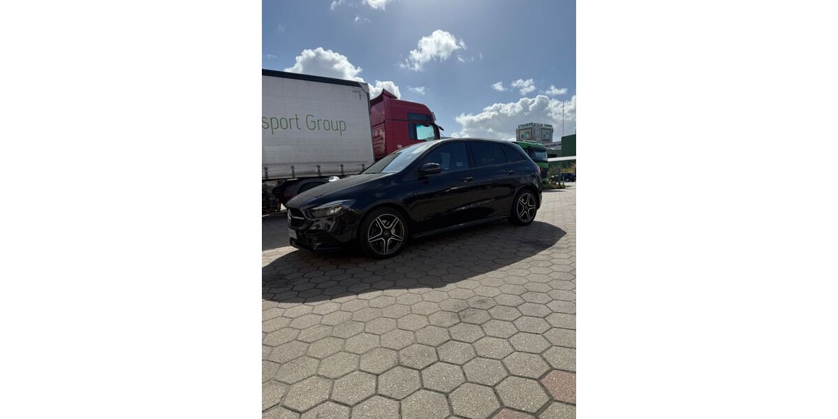 Mercedes-Benz B 250 74.000 km 23.990 &euro; Hamburg 20459