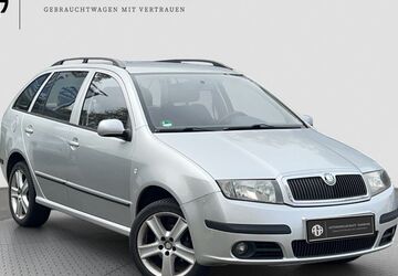 Skoda Fabia 238.496 km 2.552 &euro; Hamburg 21031