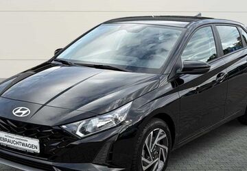 Hyundai i20 22.752 km 18.960 &euro; Hamburg 22419
