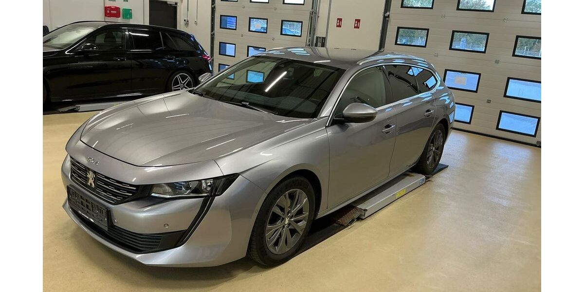 Peugeot 508 90.688 km 15.985 &euro; Uetersen bei Hamburg 25436