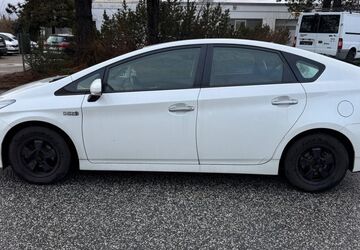 Toyota Prius 88.095 km 10.999 &euro; Barsbüttel 22885