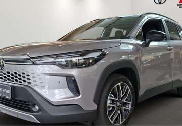 Toyota Corolla Cross 4.701 km 39.790 &euro; Hamburg 22399