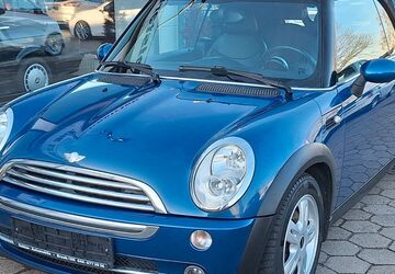 Mini ONE 183.012 km 4.499 &euro; Stapelfeld 22145