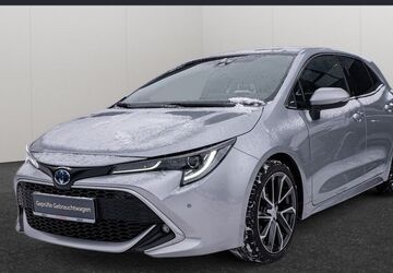 Toyota Corolla 75.015 km 24.990 &euro; Hamburg 22529