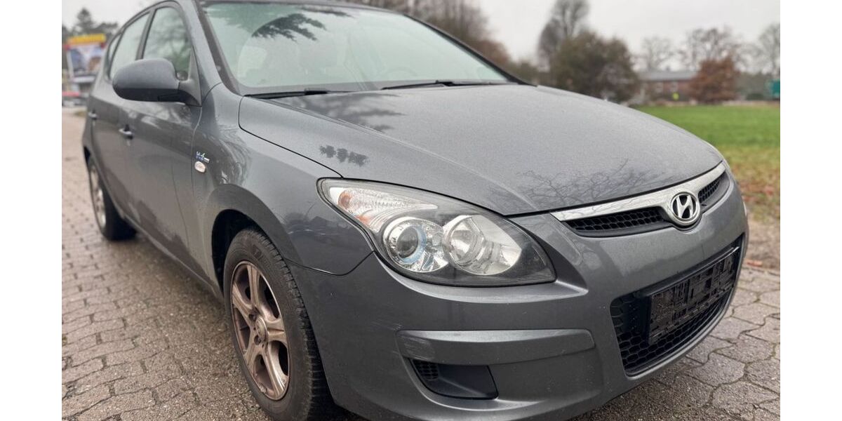 Hyundai i30 212.931 km 1.999 &euro; Buxtehude 21614