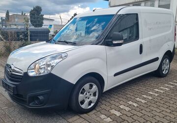 Opel Combo 110.238 km 4.490 &euro; Hamburg 20537