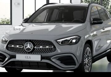 Mercedes-Benz GLA 180 9.900 km 43.950 &euro; Hamburg 22047