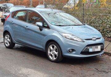 Ford Fiesta 82.000 km 5.800 &euro; Hamburg 22763
