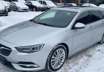 Opel Insignia 112.000 km 16.499 &euro; Hamburg 21107