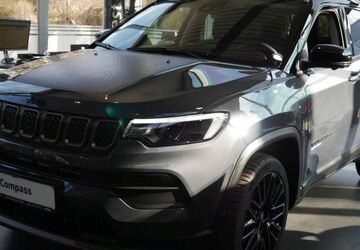 Jeep Compass 49.854 km 29.990 &euro; Hamburg 21077