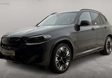 BMW iX3 5.680 km 48.862 &euro; Barsbüttel bei Hamburg 22885