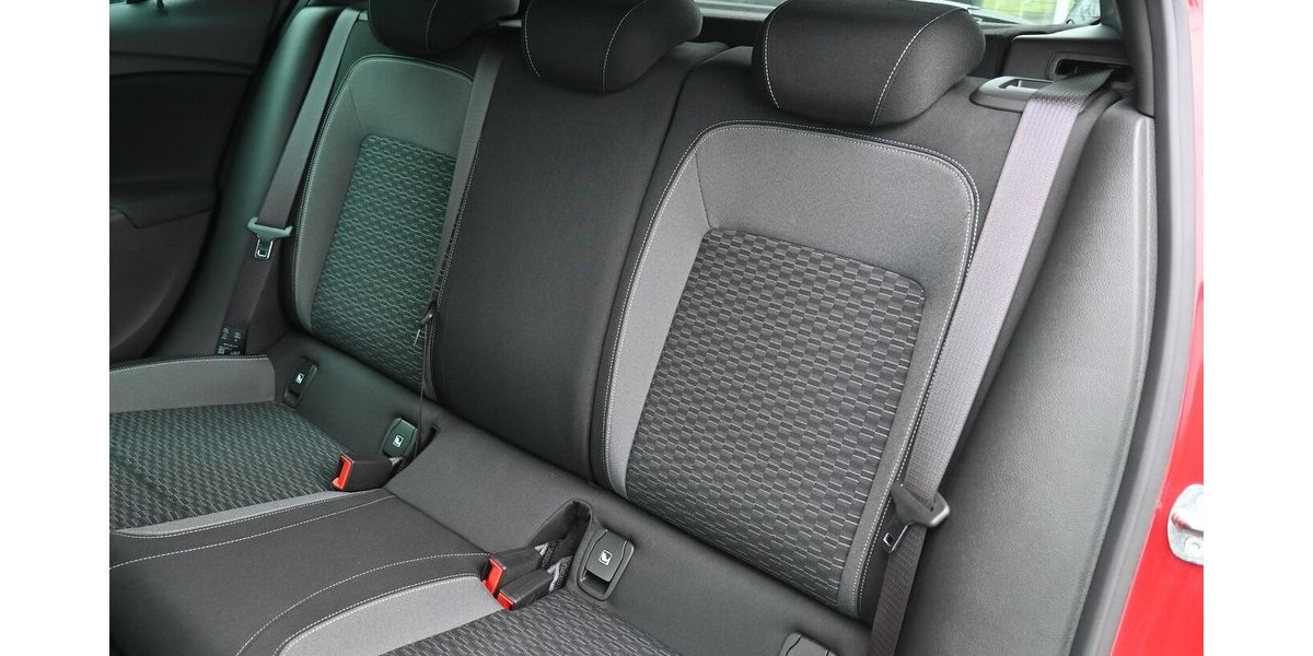 Opel Astra 1.2 Turbo*GS-Line* Navi LED PDC+RFK 107-Kw 15.000 km 15.100 &euro; Seevetal - Hittfeld 21218