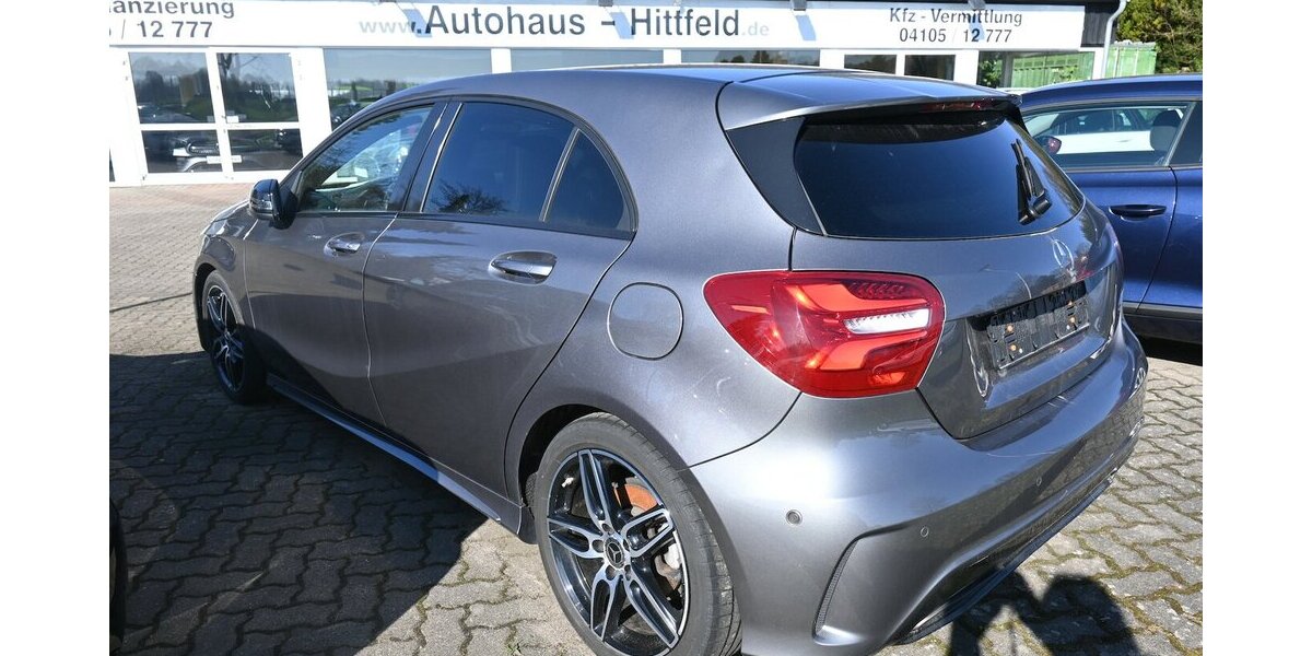 Mercedes-Benz A 180 BE *AMG-Line* DSG Navi Leder LED 2.Hd 110.000 km 16.500 &euro; Seevetal - Hittfeld 21218