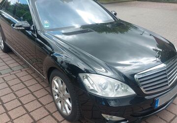 Mercedes-Benz S 350 123.530 km 15.850 &euro; Hamburg 22303