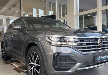 VW Touareg 66.293 km 45.950 &euro; Hamburg 22761